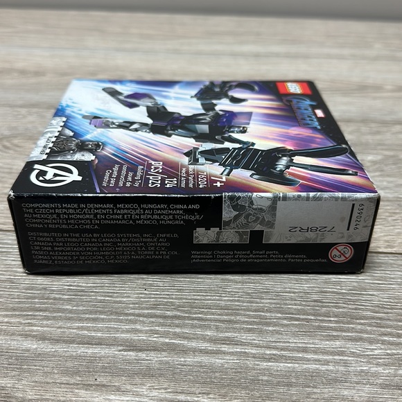 LEGO Marvel Avengers 76204 Black Panther Mech Armor - Damaged Box - New/Sealed - Picture 4 of 6